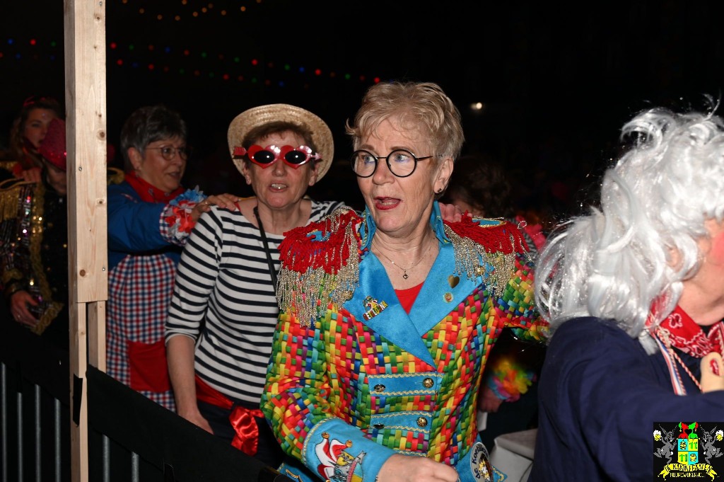 ../Images/Seniorencarnaval 2026 119.jpg